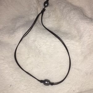 Grey Pearl Choker